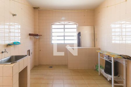 Casa para alugar com 450m², 4 quartos e 7 vagasÁrea de Serviço