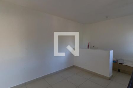 Cozinha de casa para alugar com 1 quarto, 31m² em Jardim Alfredo, São Paulo