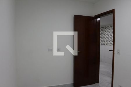 Quarto 1 de apartamento para alugar com 2 quartos, 42m² em Vila Antonina, São Paulo