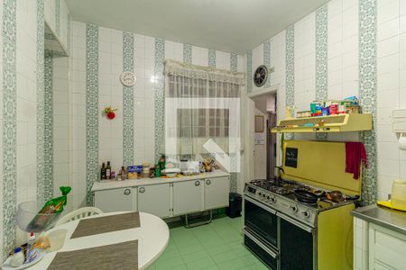 Apartamento à venda com 135m², 2 quartos e sem vaga Apartamento à venda com 135m², 2 quartos e sem vagaCozinha