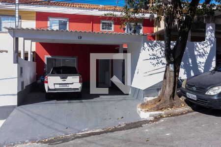 Casa para alugar com 85m², 2 quartos e 1 vagaFrente da Casa