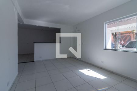 Sala de casa para alugar com 2 quartos, 85m² em Jardim Gilda Maria, São Paulo