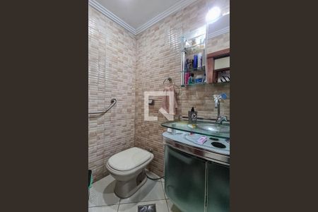 Apartamento à venda com 194m², 3 quartos e 2 vagasBanheiro 