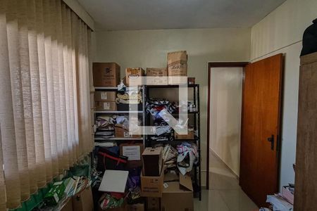 Apartamento à venda com 194m², 3 quartos e 2 vagasQuarto 3