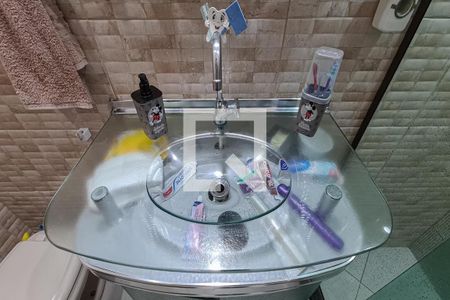 Apartamento à venda com 194m², 3 quartos e 2 vagasBanheiro 