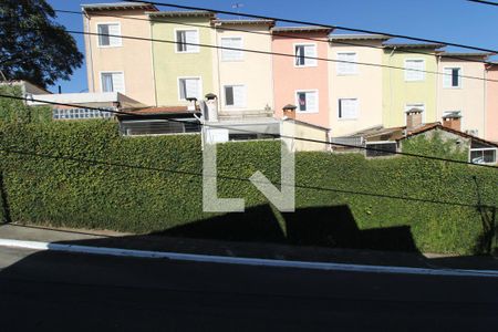 Vista janela da sala de casa para alugar com 1 quarto, 40m² em Vila Campo Grande, São Paulo