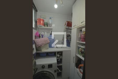 Apartamento à venda com 70m², 3 quartos e 1 vagaÁrea de Serviço