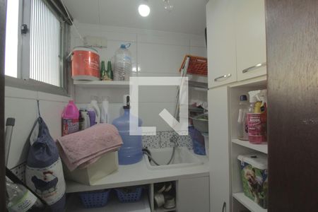Área de Serviço de apartamento à venda com 3 quartos, 70m² em Sarandi, Porto Alegre