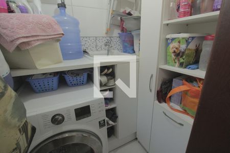 Apartamento à venda com 70m², 3 quartos e 1 vagaÁrea de Serviço