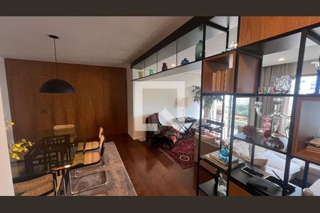 Sala de apartamento à venda com 3 quartos, 135m² em Sumaré, São Paulo