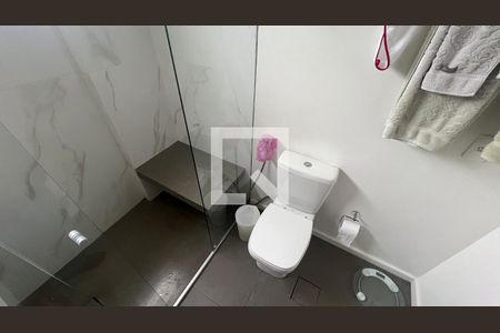 Apartamento à venda com 135m², 3 quartos e 3 vagasBanheiro da Suíte