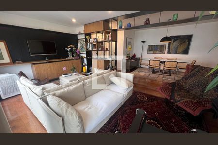 Sala de apartamento à venda com 3 quartos, 135m² em Sumaré, São Paulo