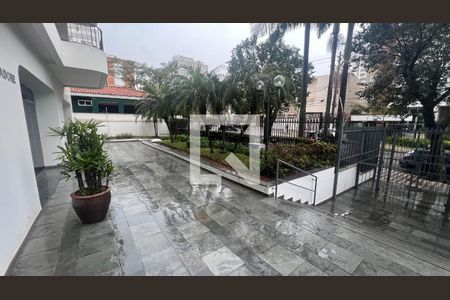 Apartamento à venda com 135m², 3 quartos e 3 vagasEntrada