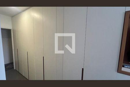 Apartamento à venda com 135m², 3 quartos e 3 vagasSuíte