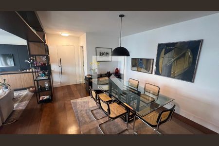 Sala de apartamento à venda com 3 quartos, 135m² em Sumaré, São Paulo