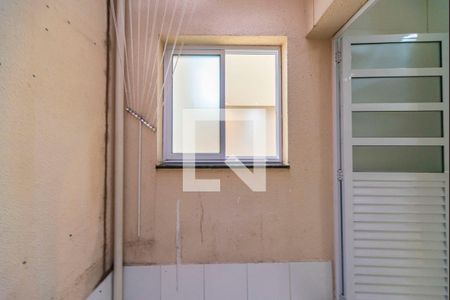Apartamento para alugar com 55m², 2 quartos e 1 vagaÁrea de Serviço