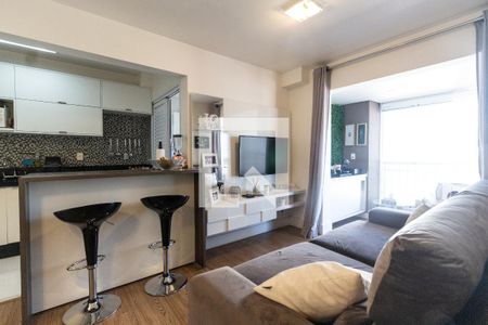 Apartamento à venda com 65m², 2 quartos e 2 vagasSala