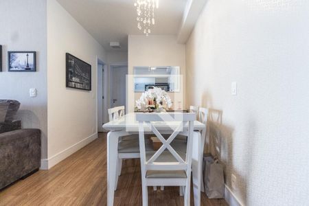 Apartamento à venda com 65m², 2 quartos e 2 vagasSala de jantar