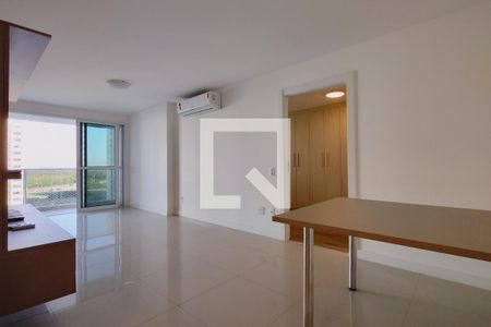 Apartamento para alugar com 78m², 2 quartos e 1 vagaSala