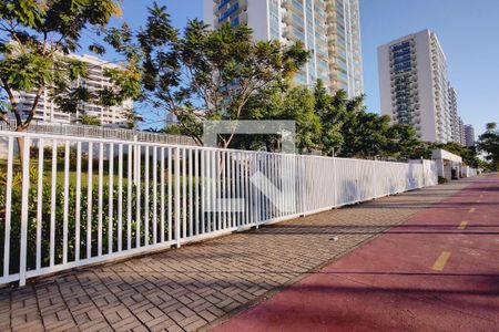 Apartamento para alugar com 78m², 2 quartos e 1 vagaFachado do condomínio