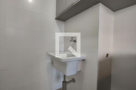 Apartamento para alugar com 78m², 2 quartos e 1 vagaÁrea de Serviço