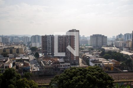 Quarto 01 - Janela de apartamento para alugar com 2 quartos, 63m² em Todos Os Santos, Rio de Janeiro
