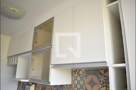 Apartamento para alugar com 47m², 2 quartos e 1 vagaCozinha - Armários