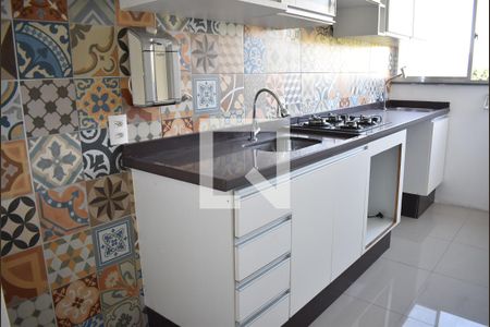 Apartamento para alugar com 47m², 2 quartos e 1 vagaCozinha e Área de Serviço