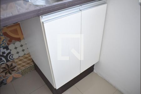 Apartamento para alugar com 47m², 2 quartos e 1 vagaÁrea de Serviço - Armário