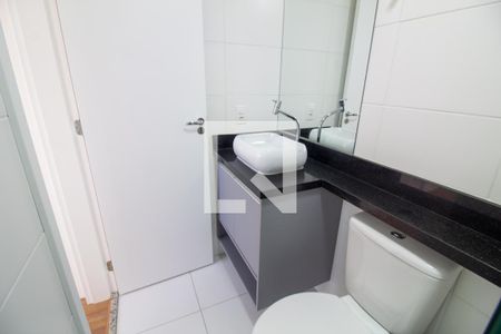 Banheiro da Suíte de kitnet/studio para alugar com 1 quarto, 27m² em Jardim Caravelas, São Paulo