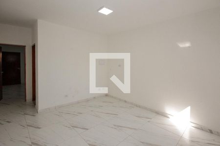 Sala e Cozinha de casa de condomínio para alugar com 1 quarto, 47m² em Parque dos Bancários, São Paulo