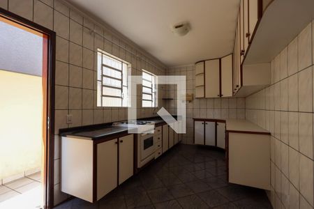 Casa de condomínio para alugar com 150m², 3 quartos e 4 vagasCozinha
