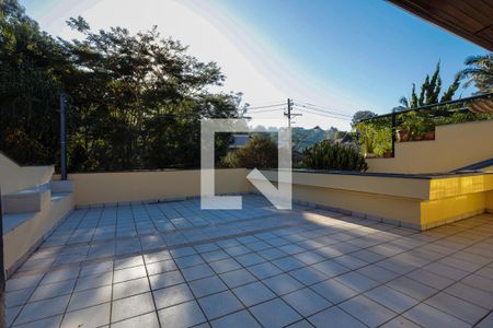 Casa de condomínio para alugar com 150m², 3 quartos e 4 vagasVaranda