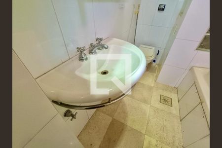 Apartamento à venda com 280m², 3 quartos e 1 vagaBanheiro social 