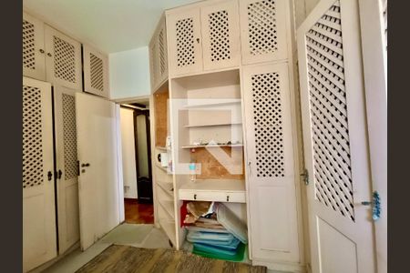 Apartamento à venda com 280m², 3 quartos e 1 vagaQuarto