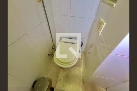 Apartamento à venda com 280m², 3 quartos e 1 vagaBanheiro social 