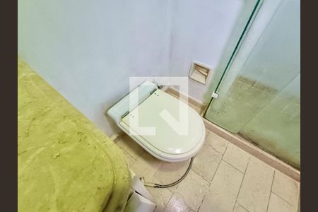 Apartamento à venda com 280m², 3 quartos e 1 vagaSuíte banheiro 