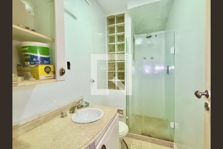 Apartamento à venda com 280m², 3 quartos e 1 vagaSuíte banheiro 