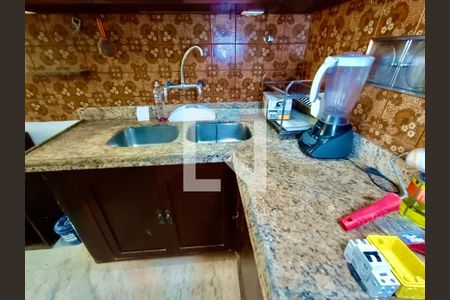 Apartamento à venda com 280m², 3 quartos e 1 vagaCopa / Cozinha 