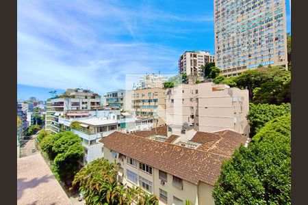 Apartamento à venda com 280m², 3 quartos e 1 vagaCobertura 2 vista 