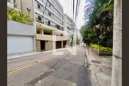 Apartamento à venda com 280m², 3 quartos e 1 vagaVista da Rua