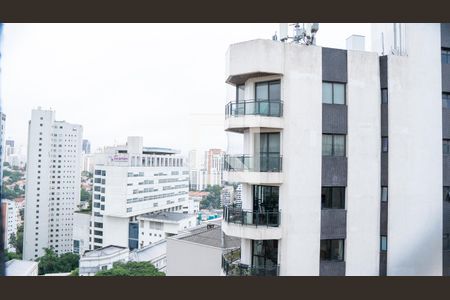 Apartamento para alugar com 270m², 4 quartos e 3 vagas Apartamento para alugar com 270m², 4 quartos e 3 vagasVista