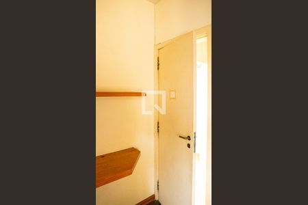 Apartamento para alugar com 270m², 4 quartos e 3 vagas Apartamento para alugar com 270m², 4 quartos e 3 vagasQuarto de Serviço