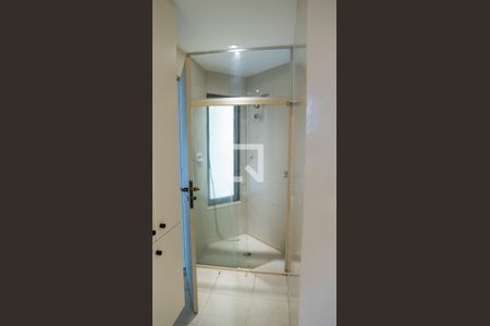 Apartamento para alugar com 270m², 4 quartos e 3 vagas Apartamento para alugar com 270m², 4 quartos e 3 vagasBanheiro da Suíte 1