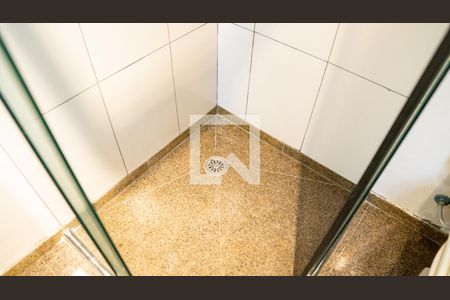 Apartamento para alugar com 270m², 4 quartos e 3 vagas Apartamento para alugar com 270m², 4 quartos e 3 vagasBanheiro da Suíte 2