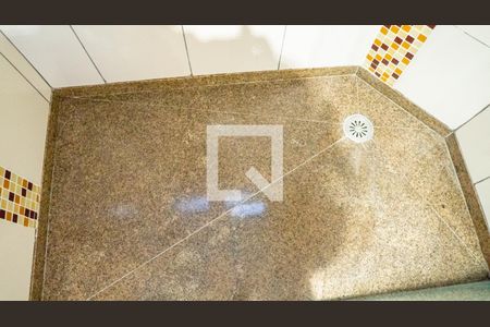 Apartamento para alugar com 270m², 4 quartos e 3 vagas Apartamento para alugar com 270m², 4 quartos e 3 vagasBanheiro 1