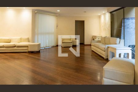 Apartamento para alugar com 270m², 4 quartos e 3 vagas Apartamento para alugar com 270m², 4 quartos e 3 vagasSalão de Festas