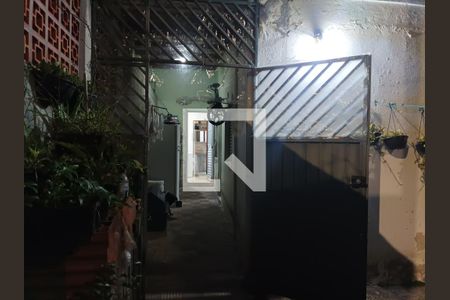 Casa à venda com 89m², 3 quartos e 1 vaga Casa à venda com 89m², 3 quartos e 1 vagaQuintal