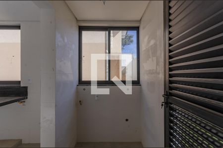 Casa de condomínio à venda com 120m², 4 quartos e 2 vagasÁrea de Serviço