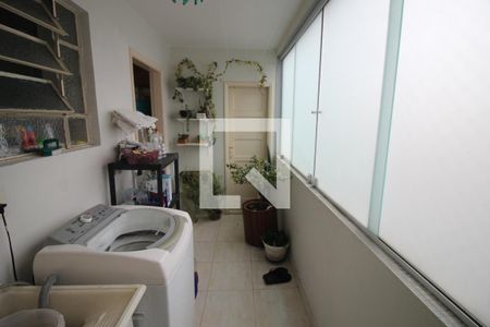 Apartamento à venda com 116m², 3 quartos e 1 vagaÁrea de Serviço